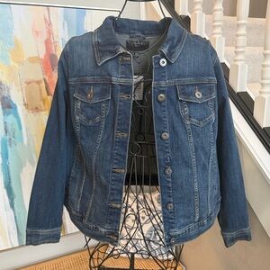 Torrid Jean Jacket 1X 14-16 NWT Feel The Fit Denim Fast Ship
